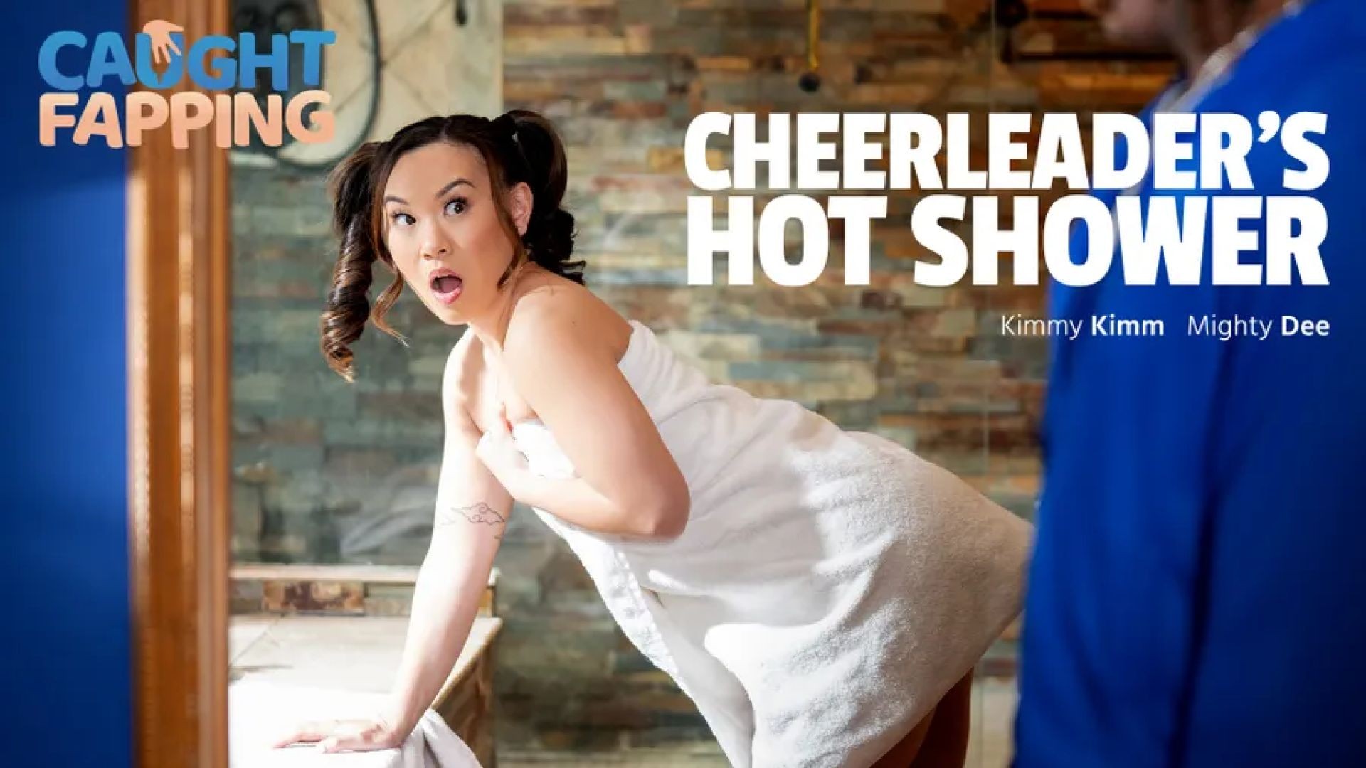 Cheerleader's Hot Shower